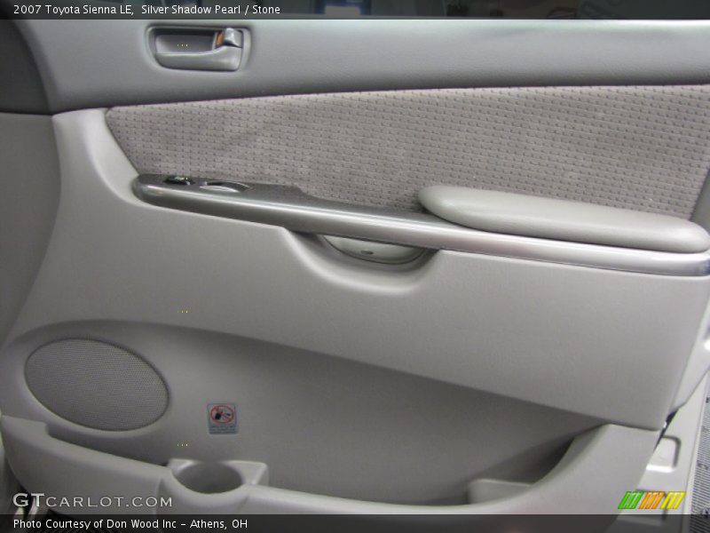 Silver Shadow Pearl / Stone 2007 Toyota Sienna LE