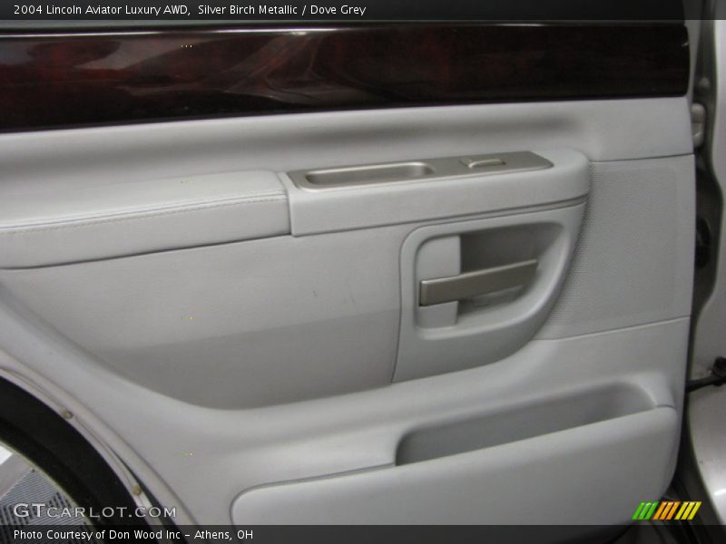 Silver Birch Metallic / Dove Grey 2004 Lincoln Aviator Luxury AWD
