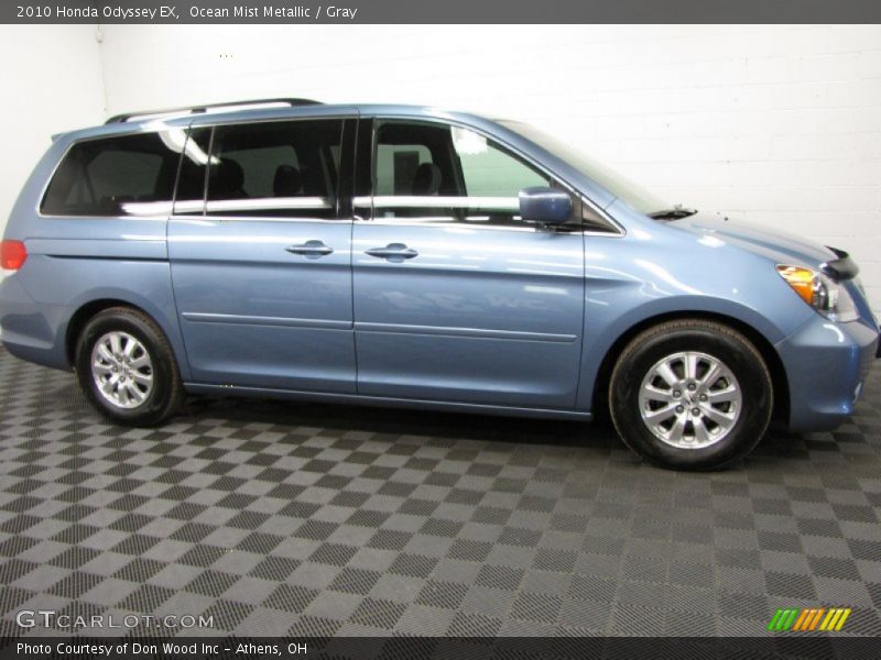 Ocean Mist Metallic / Gray 2010 Honda Odyssey EX