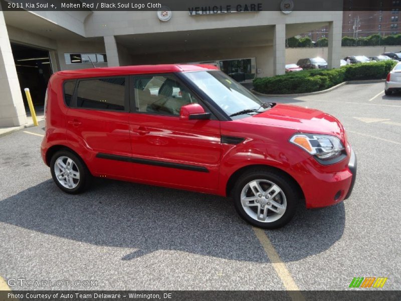Molten Red / Black Soul Logo Cloth 2011 Kia Soul +
