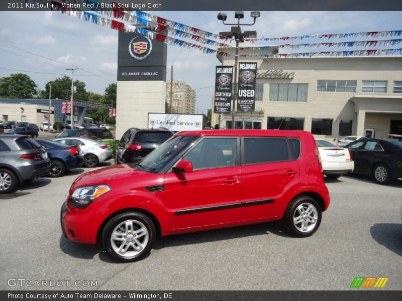 Molten Red / Black Soul Logo Cloth 2011 Kia Soul +