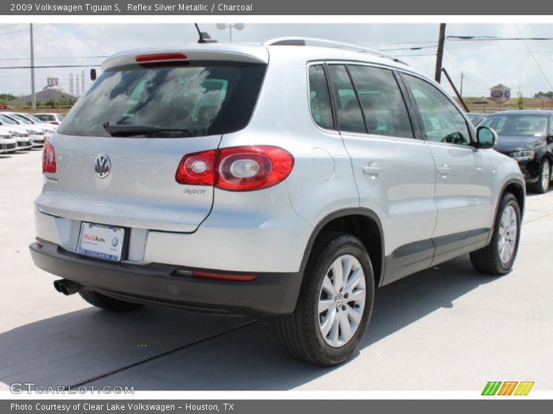 Reflex Silver Metallic / Charcoal 2009 Volkswagen Tiguan S