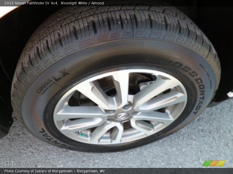 Moonlight White / Almond 2013 Nissan Pathfinder SV 4x4