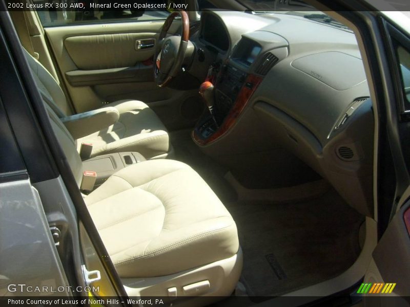 Mineral Green Opalescent / Ivory 2002 Lexus RX 300 AWD