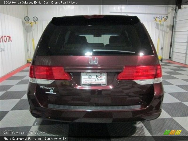 Dark Cherry Pearl / Ivory 2009 Honda Odyssey EX-L