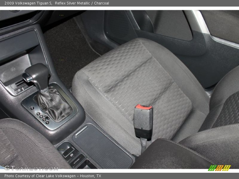 Reflex Silver Metallic / Charcoal 2009 Volkswagen Tiguan S