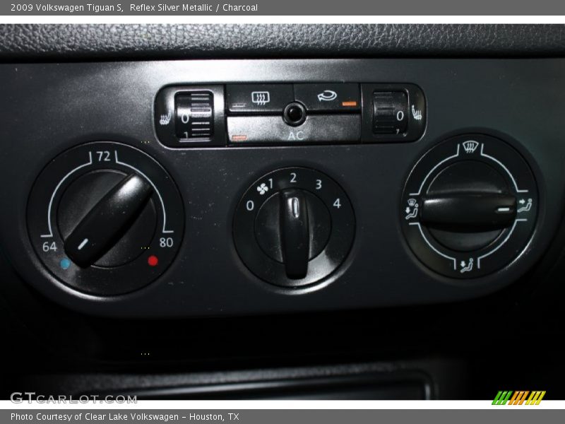 Reflex Silver Metallic / Charcoal 2009 Volkswagen Tiguan S