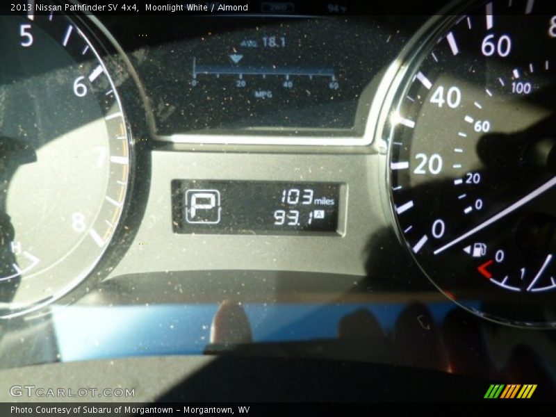 Moonlight White / Almond 2013 Nissan Pathfinder SV 4x4