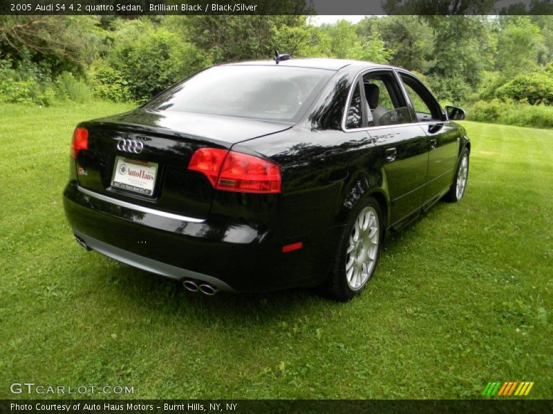 Brilliant Black / Black/Silver 2005 Audi S4 4.2 quattro Sedan