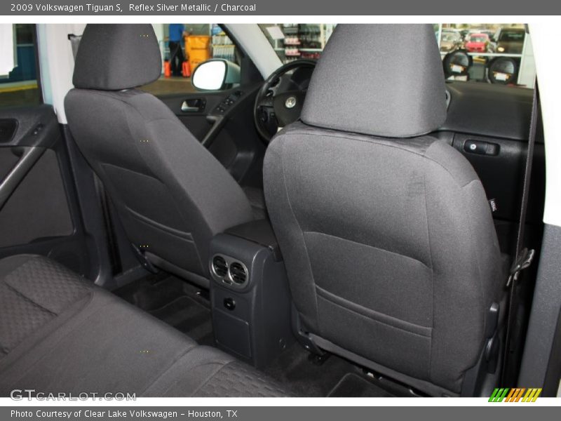 Reflex Silver Metallic / Charcoal 2009 Volkswagen Tiguan S