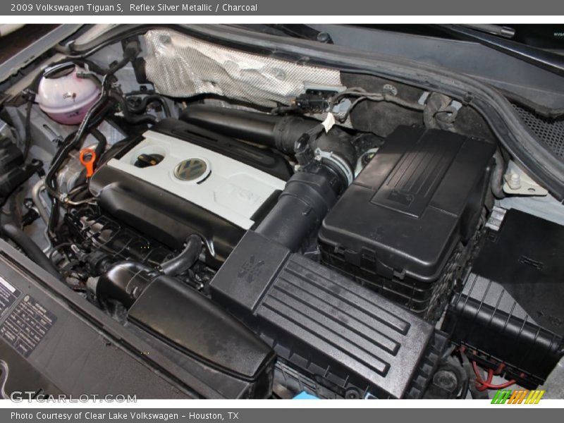 Reflex Silver Metallic / Charcoal 2009 Volkswagen Tiguan S