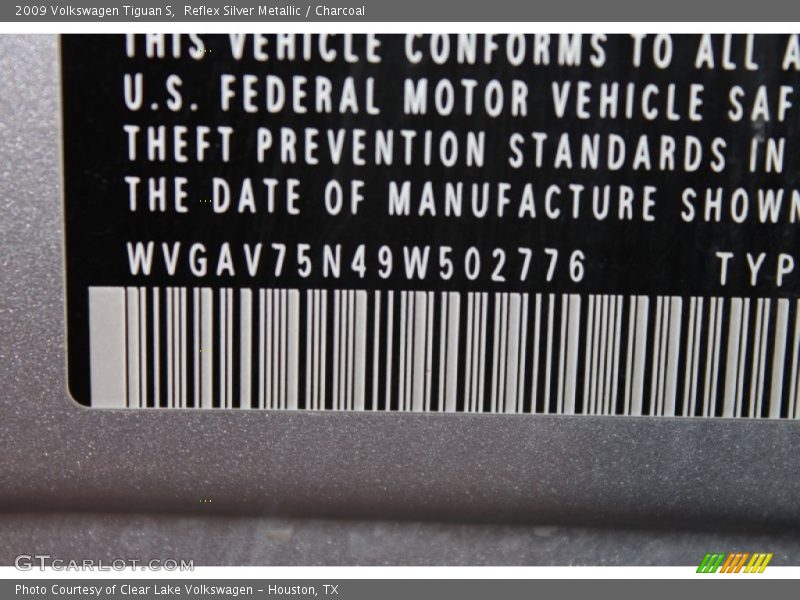 Reflex Silver Metallic / Charcoal 2009 Volkswagen Tiguan S