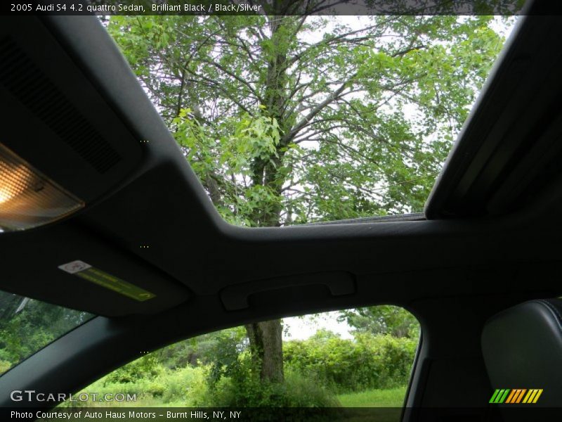 Sunroof of 2005 S4 4.2 quattro Sedan