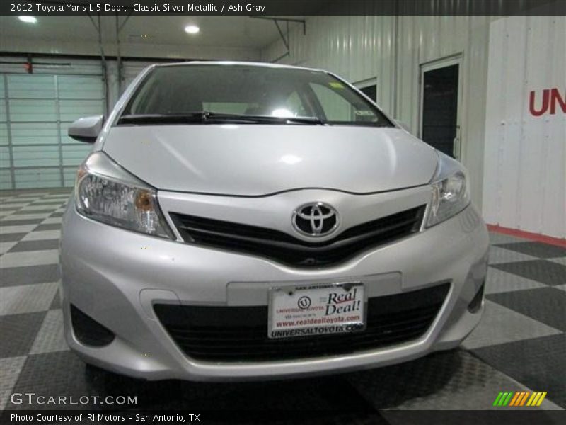 Classic Silver Metallic / Ash Gray 2012 Toyota Yaris L 5 Door