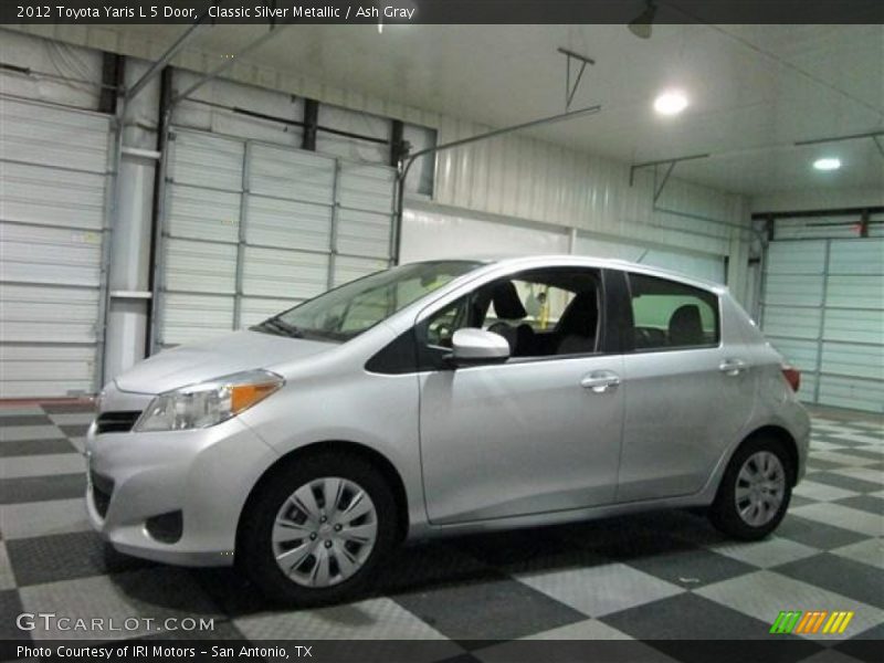Classic Silver Metallic / Ash Gray 2012 Toyota Yaris L 5 Door