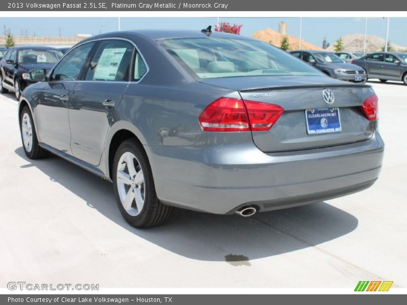 Platinum Gray Metallic / Moonrock Gray 2013 Volkswagen Passat 2.5L SE