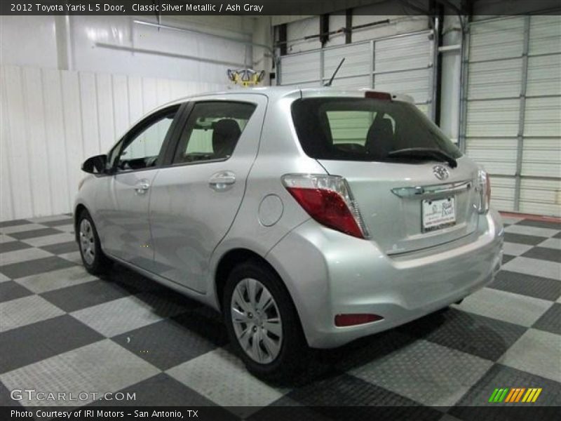 Classic Silver Metallic / Ash Gray 2012 Toyota Yaris L 5 Door