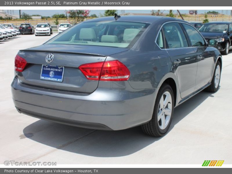 Platinum Gray Metallic / Moonrock Gray 2013 Volkswagen Passat 2.5L SE