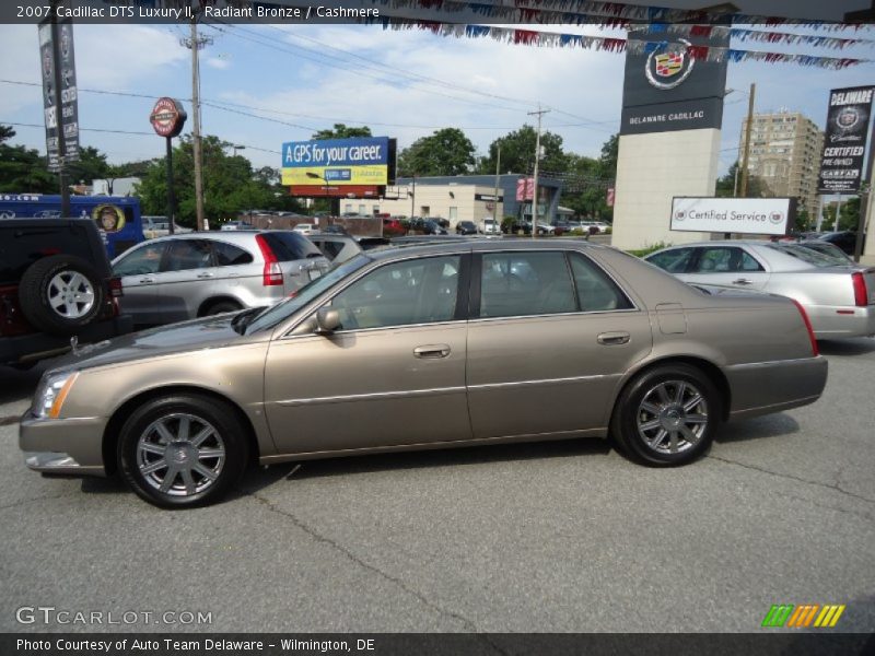 Radiant Bronze / Cashmere 2007 Cadillac DTS Luxury II