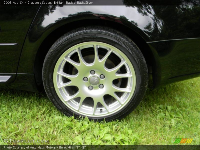  2005 S4 4.2 quattro Sedan Wheel