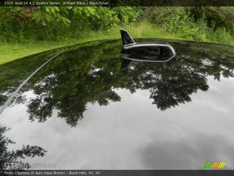 Brilliant Black / Black/Silver 2005 Audi S4 4.2 quattro Sedan