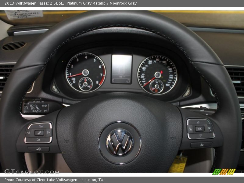 Platinum Gray Metallic / Moonrock Gray 2013 Volkswagen Passat 2.5L SE