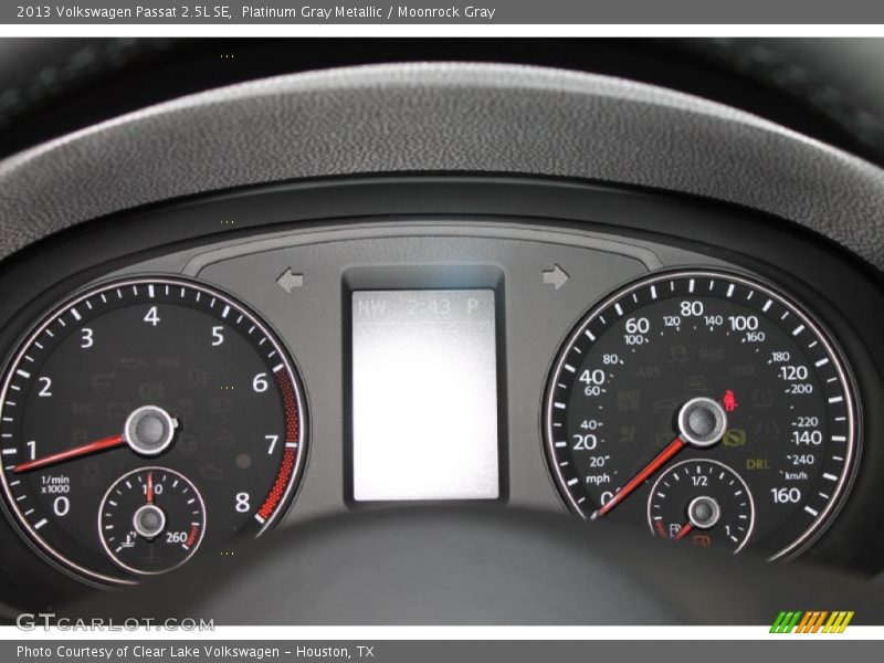 Platinum Gray Metallic / Moonrock Gray 2013 Volkswagen Passat 2.5L SE