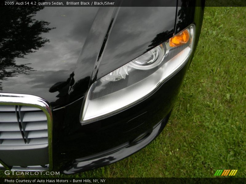Brilliant Black / Black/Silver 2005 Audi S4 4.2 quattro Sedan
