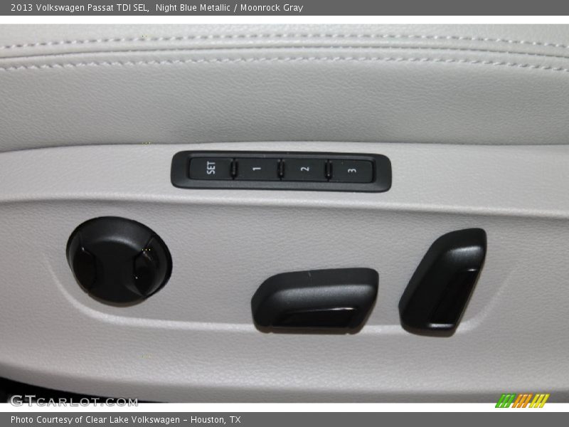 Night Blue Metallic / Moonrock Gray 2013 Volkswagen Passat TDI SEL