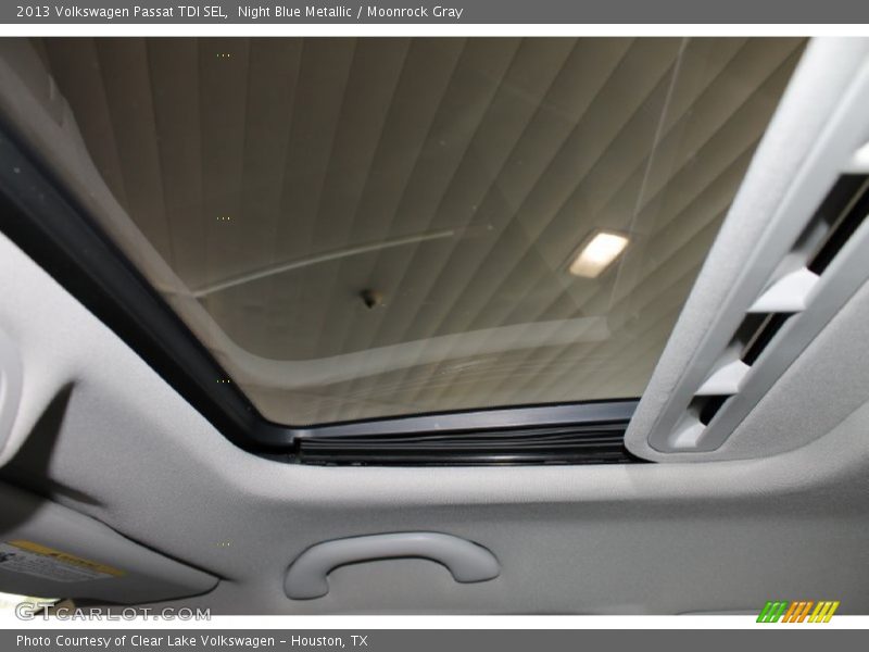 Night Blue Metallic / Moonrock Gray 2013 Volkswagen Passat TDI SEL