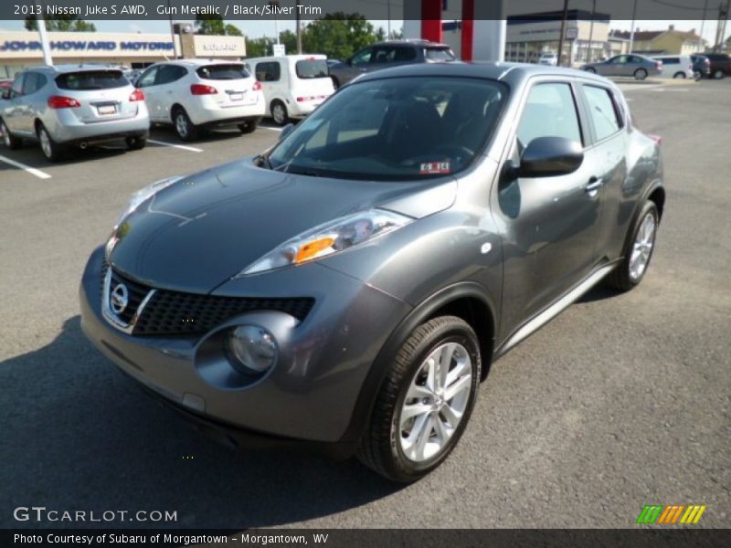 Gun Metallic / Black/Silver Trim 2013 Nissan Juke S AWD