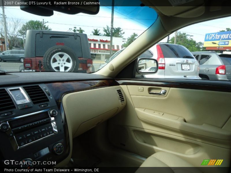 Radiant Bronze / Cashmere 2007 Cadillac DTS Luxury II