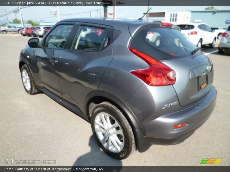 Gun Metallic / Black/Silver Trim 2013 Nissan Juke S AWD