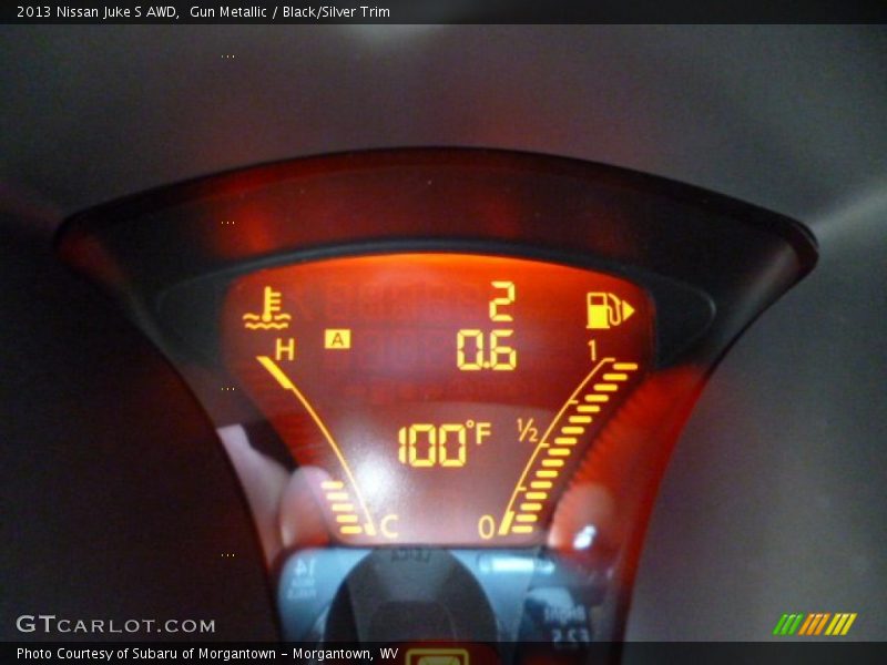 Gun Metallic / Black/Silver Trim 2013 Nissan Juke S AWD