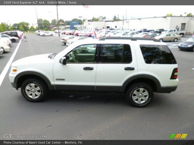 Oxford White / Stone 2006 Ford Explorer XLT 4x4