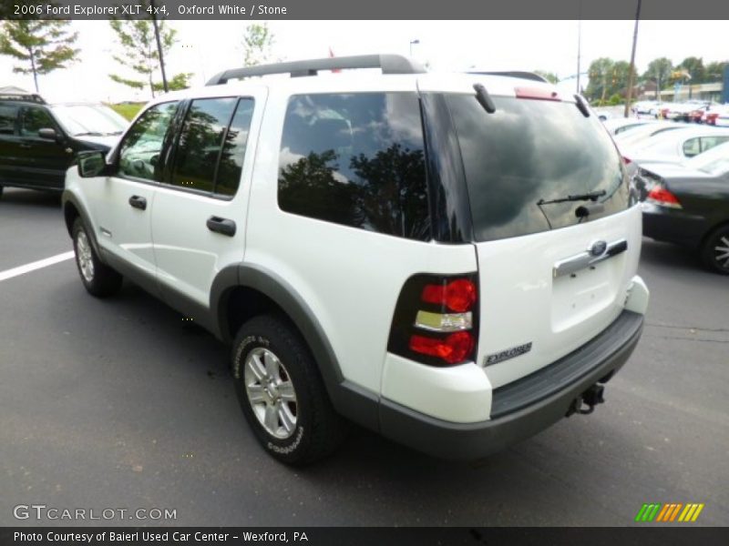 Oxford White / Stone 2006 Ford Explorer XLT 4x4