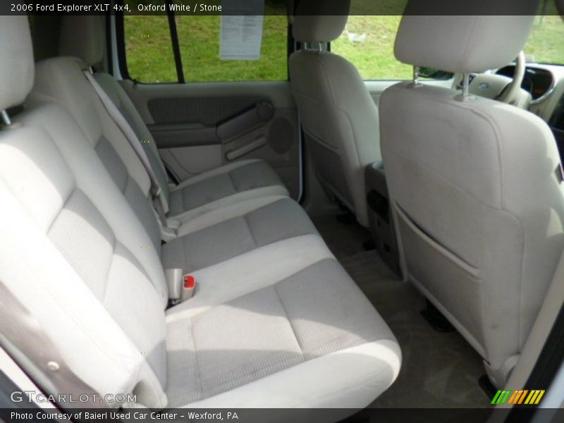 Oxford White / Stone 2006 Ford Explorer XLT 4x4