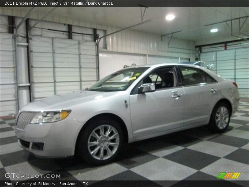 Ingot Silver Metallic / Dark Charcoal 2011 Lincoln MKZ FWD