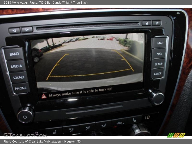 Candy White / Titan Black 2013 Volkswagen Passat TDI SEL
