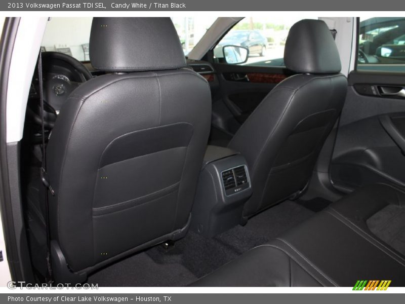 Candy White / Titan Black 2013 Volkswagen Passat TDI SEL