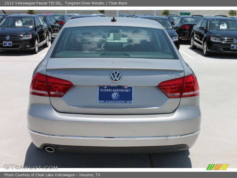 Tungsten Silver Metallic / Titan Black 2013 Volkswagen Passat TDI SEL
