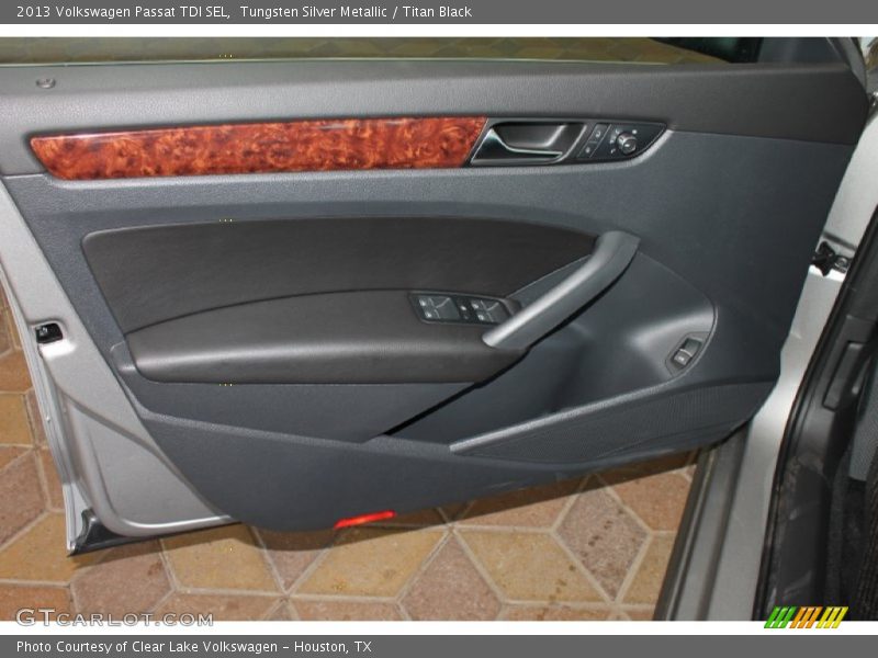 Tungsten Silver Metallic / Titan Black 2013 Volkswagen Passat TDI SEL