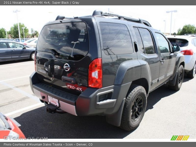 Super Black / Gray 2011 Nissan Xterra Pro-4X 4x4
