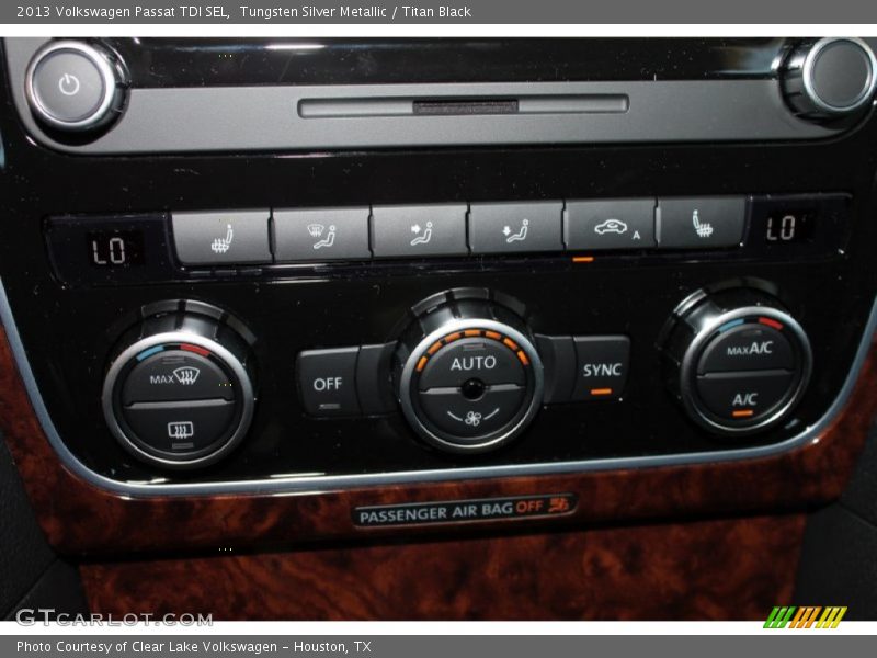 Tungsten Silver Metallic / Titan Black 2013 Volkswagen Passat TDI SEL