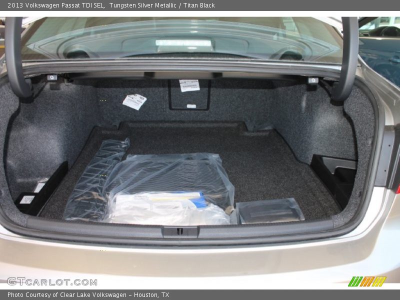Tungsten Silver Metallic / Titan Black 2013 Volkswagen Passat TDI SEL