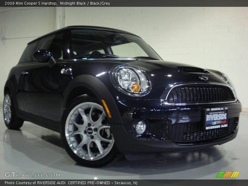Midnight Black / Black/Grey 2009 Mini Cooper S Hardtop