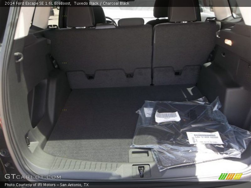 Tuxedo Black / Charcoal Black 2014 Ford Escape SE 1.6L EcoBoost