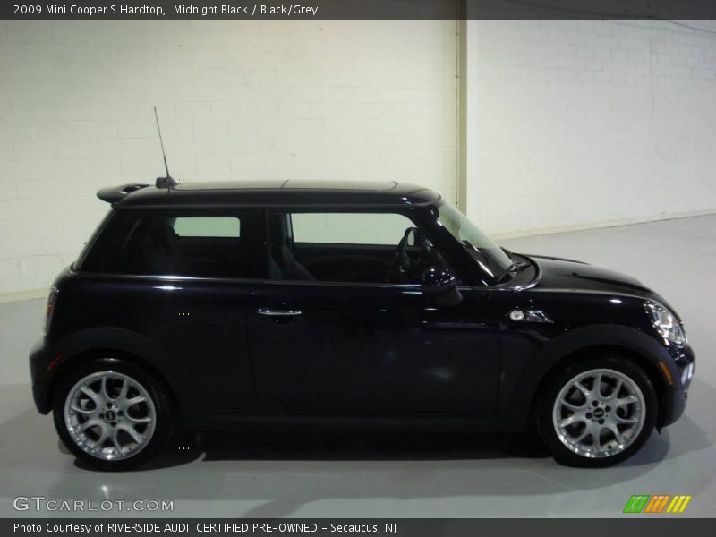 Midnight Black / Black/Grey 2009 Mini Cooper S Hardtop