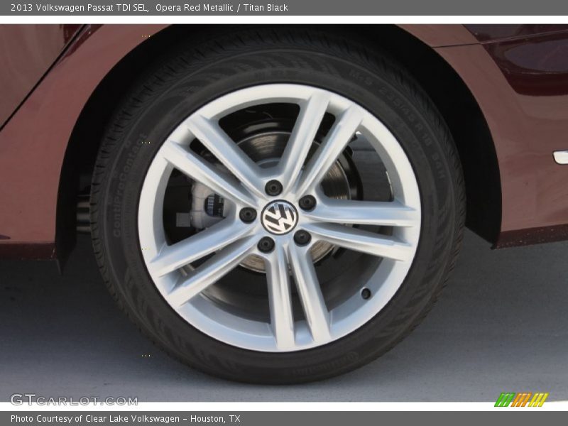 Opera Red Metallic / Titan Black 2013 Volkswagen Passat TDI SEL
