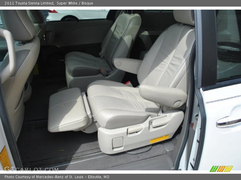 Super White / Bisque 2011 Toyota Sienna Limited